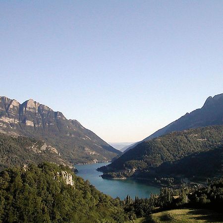 Abadia Del Pirineo Hotel ตรามาคาสติลญา เด เตนา ภายนอก รูปภาพ