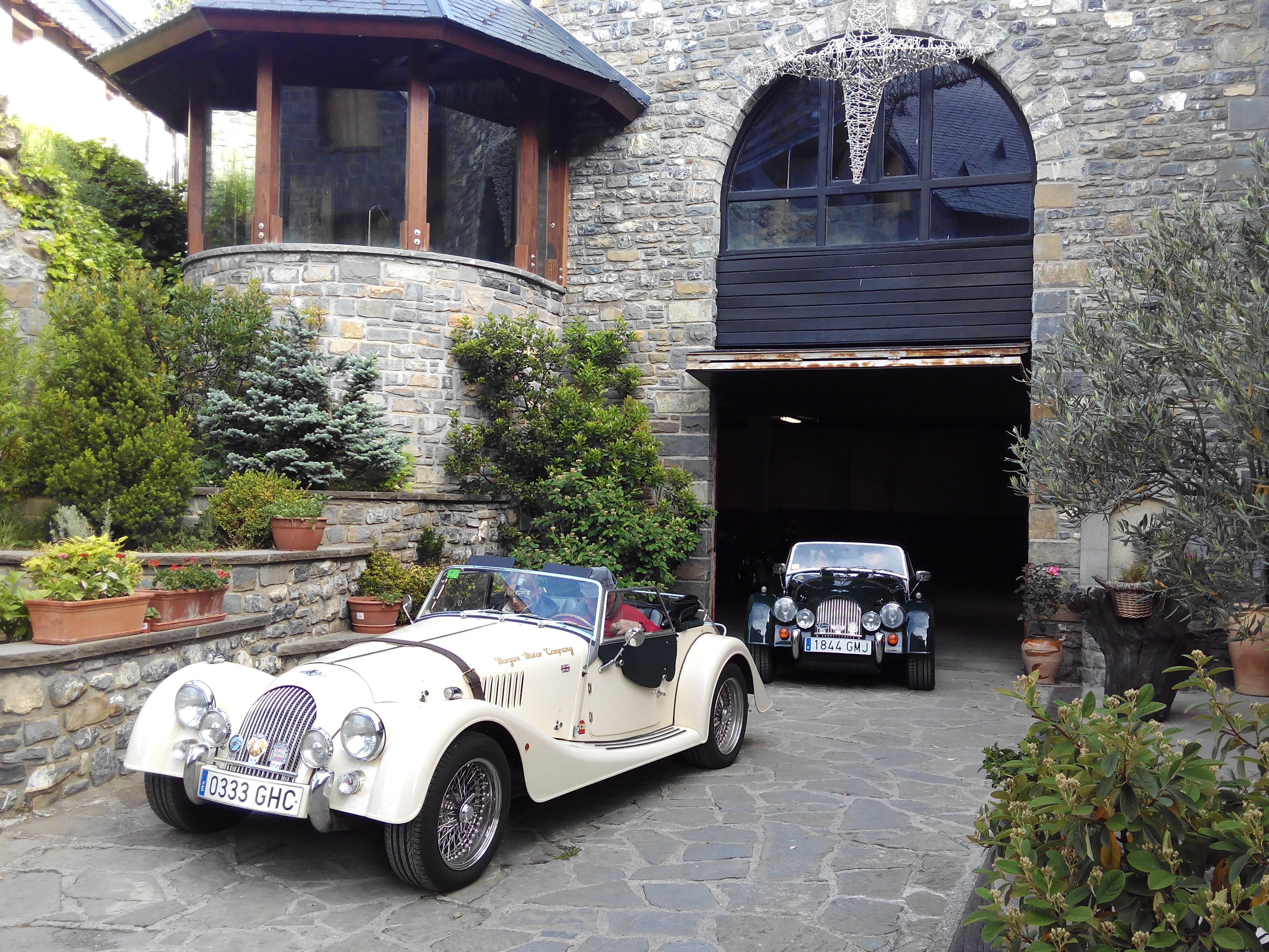 Abadia Del Pirineo Hotel ตรามาคาสติลญา เด เตนา ภายนอก รูปภาพ