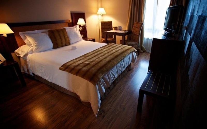Abadia Del Pirineo Hotel ตรามาคาสติลญา เด เตนา ห้อง รูปภาพ