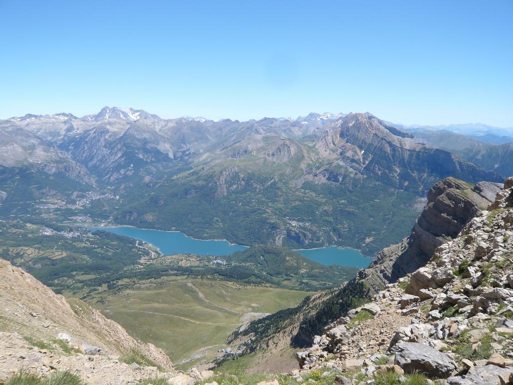 Abadia Del Pirineo Hotel ตรามาคาสติลญา เด เตนา ภายนอก รูปภาพ
