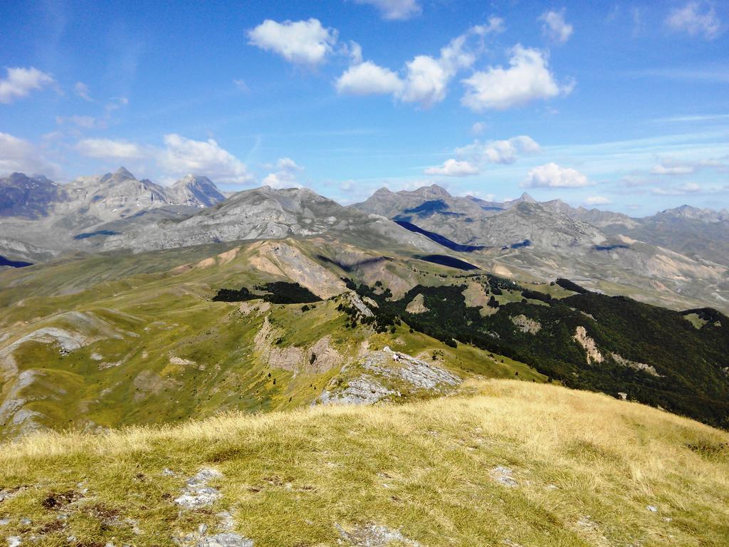 Abadia Del Pirineo Hotel ตรามาคาสติลญา เด เตนา ภายนอก รูปภาพ