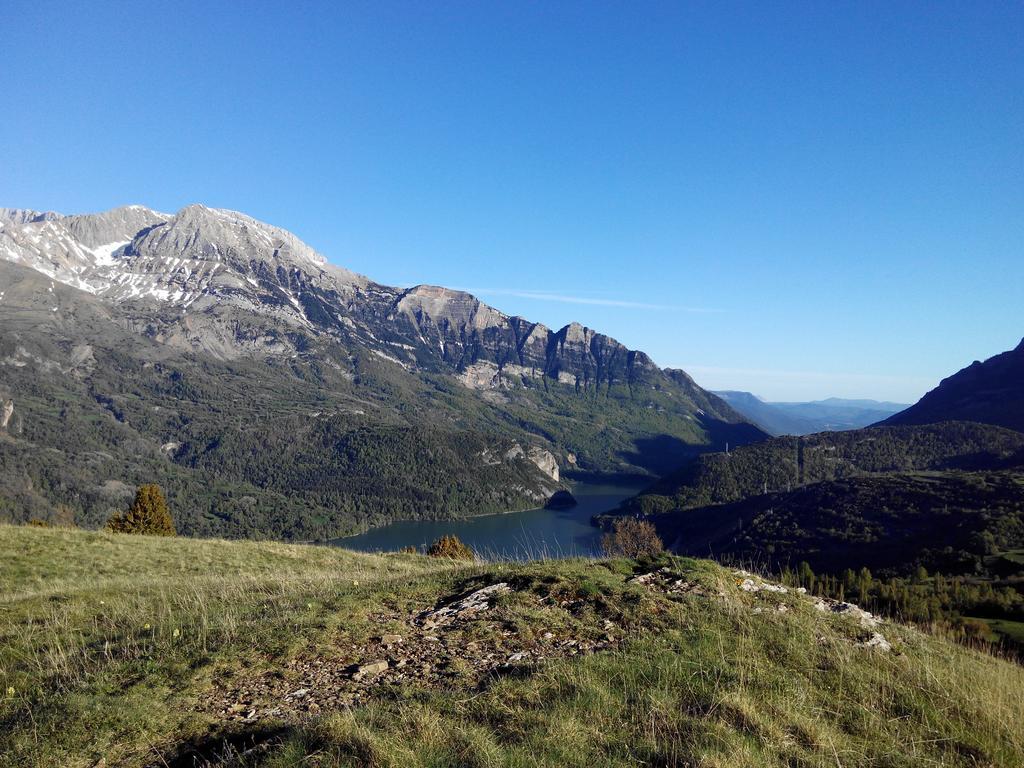 Abadia Del Pirineo Hotel ตรามาคาสติลญา เด เตนา ภายนอก รูปภาพ