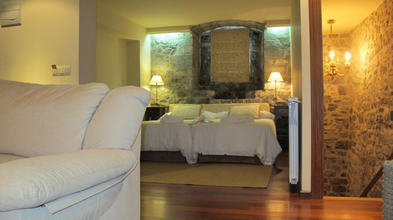 Abadia Del Pirineo Hotel ตรามาคาสติลญา เด เตนา ภายนอก รูปภาพ